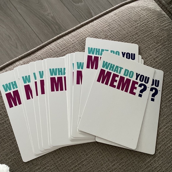 What Do You Meme? (GAME) - Picture 7 of 12